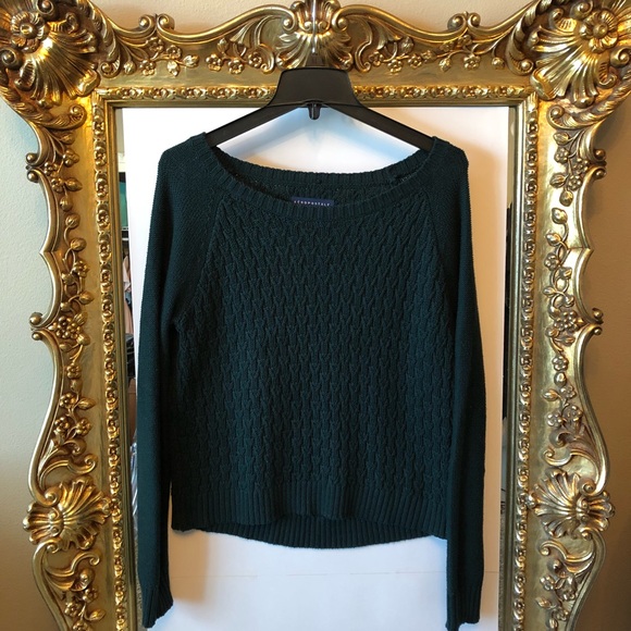 Aeropostale Sweaters - Hunter Green Cable Knit Sweater